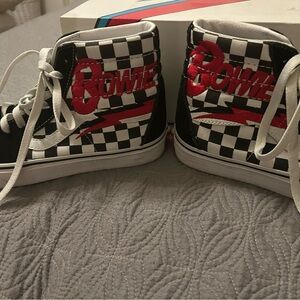 Vans high top- David Bowie diamond dogs-Collectors item